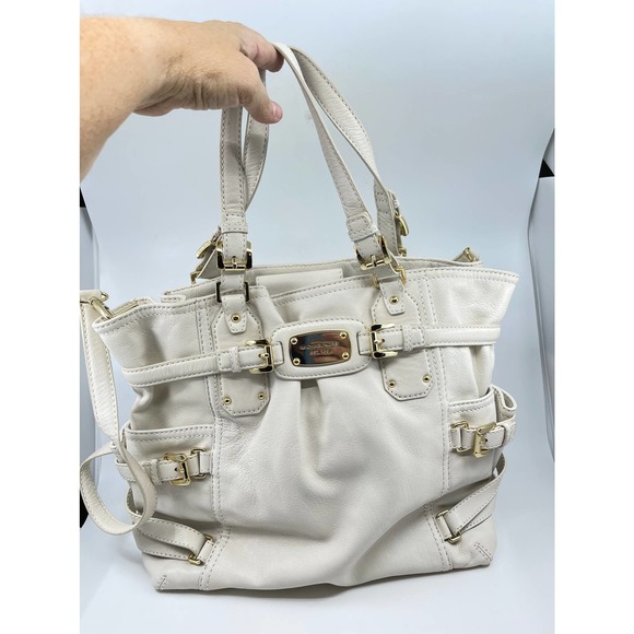 Michael Kors Handbags - Michael Kors Gansevoort Large Tote Bag Vanilla Handbag Cream Off White Leather